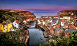 Another Silent Night - Staithes North Yorkshire Wallpaper
