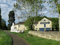 The Boat Inn Sprotbrough Wallpaper