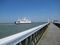 Yarmouth Pier and Car Ferry Wallpaper