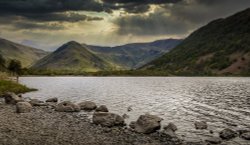 Spring view of Brothers water Wallpaper