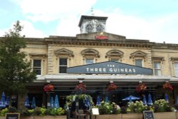Three Guineas Pub, Reading Wallpaper