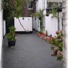 A typical court area in one of Tewkesburys alleyways