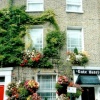 London - Notting Hill, Portobello Road, May 2002