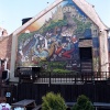 This pub in Oxford is now called the Goose. Notice the beautiful wall! Picture taken July 1999.