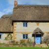 Thatched cottage in Gaydon