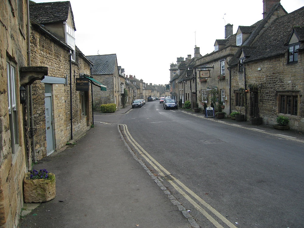 A street in Burford