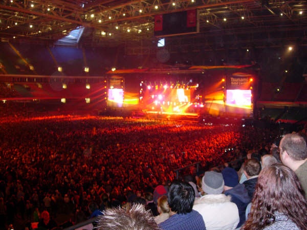 Millennium Stadium, Cardiff. Tsunami benefit concert 22/01/05