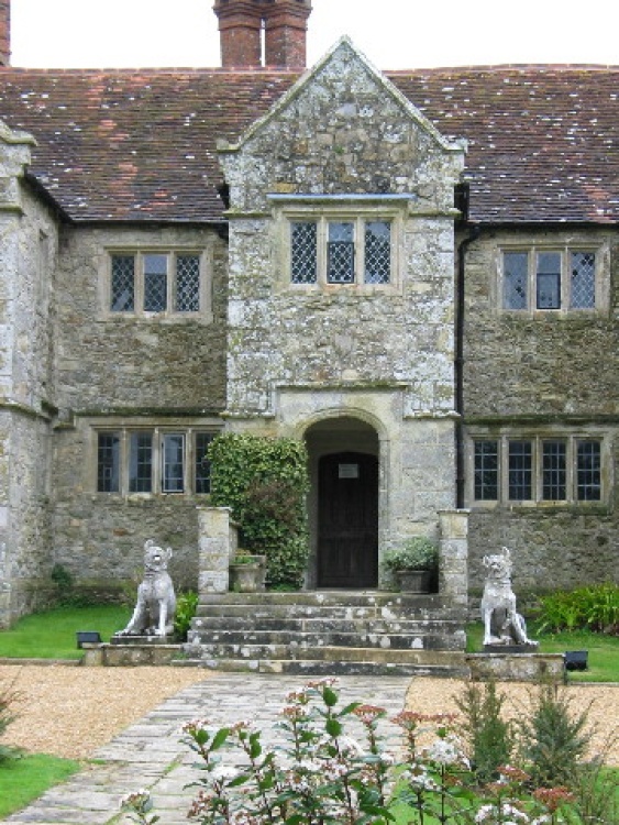 Arreton Manor
