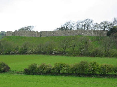 Carisbrooke Castle walls