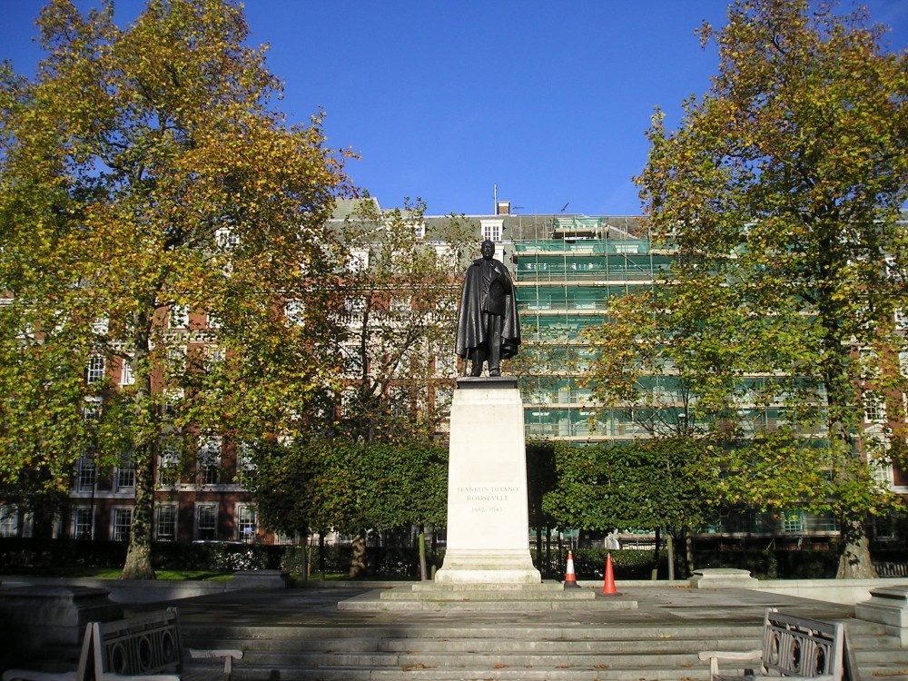 Grosvenor Square, London. Roosevelt Memorial