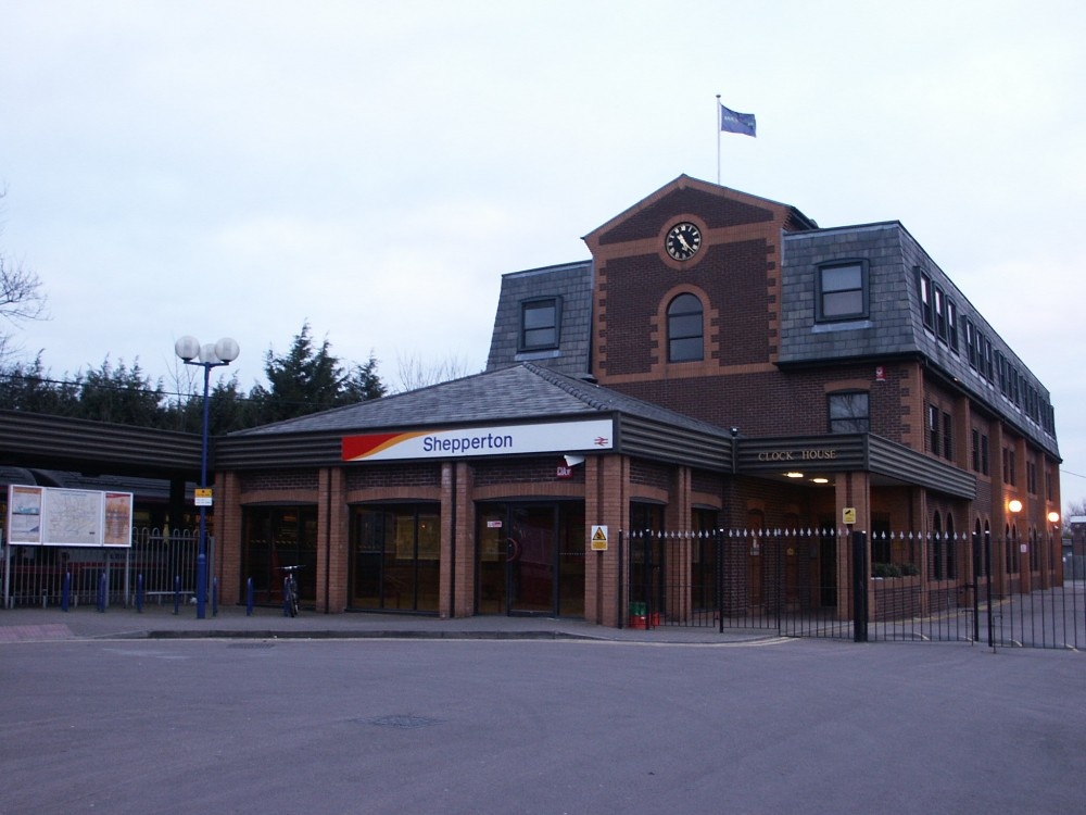 Shepperton Rail Station. Shepperton, Surrey