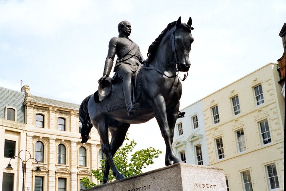 Wolverhampton - Prince Albert Statue