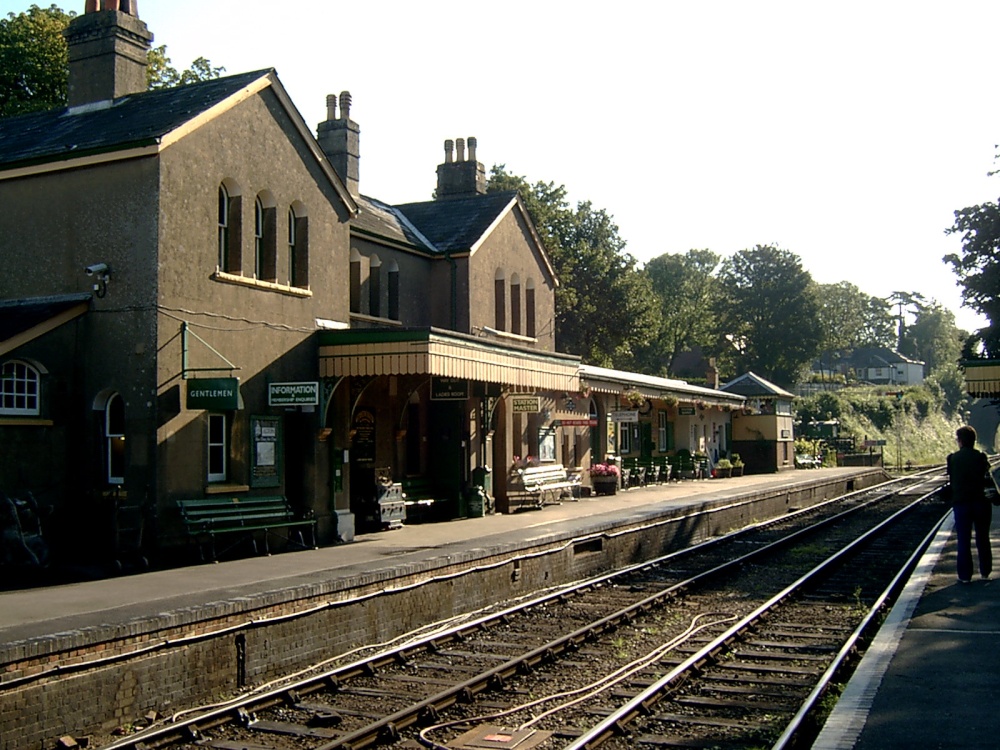 Alresford Steam Railway train station