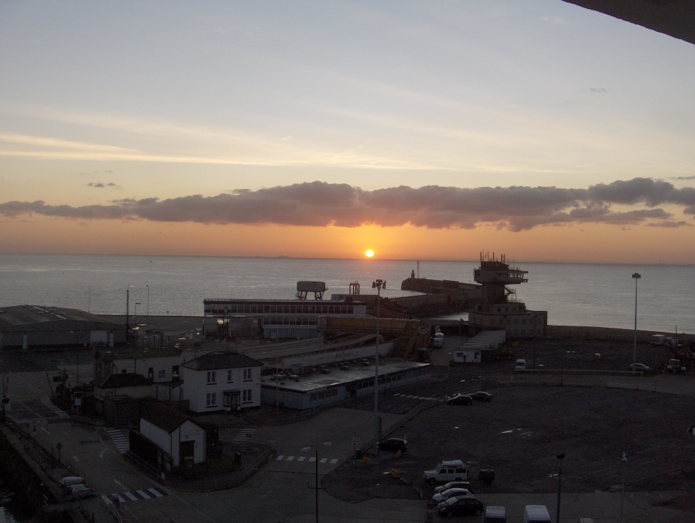 Folkestone - sunrise over the harbour - October 2008
