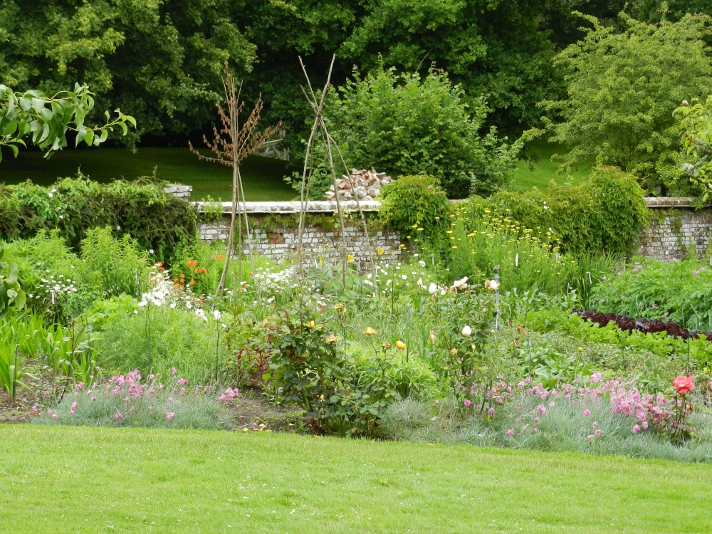 Batemans Gardens 25 June 2011