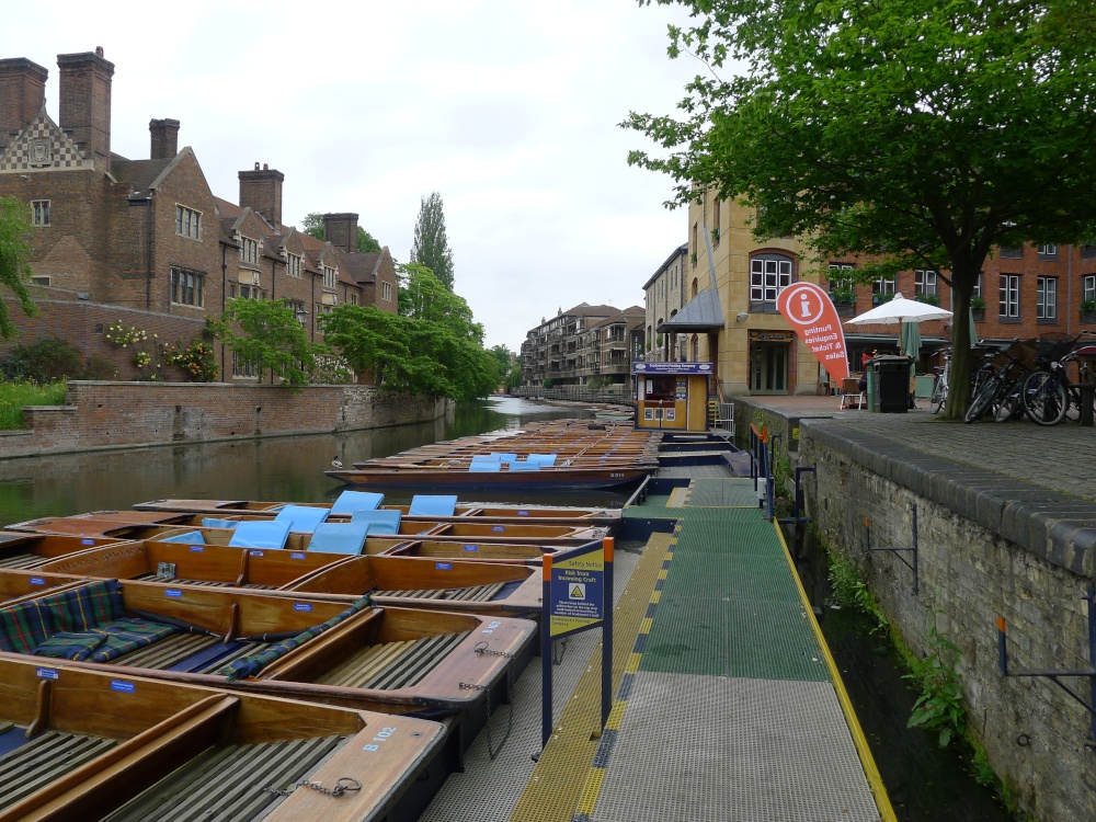 Punts for hire at Cambridge