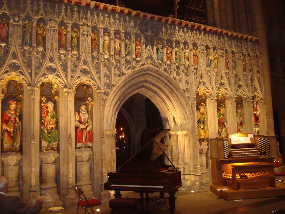 The Cathedral pulpitum screen