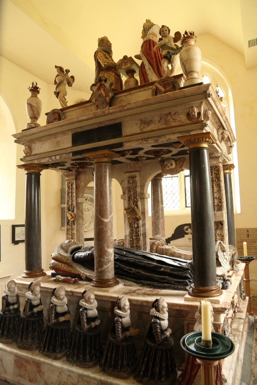 "Knollys Monument, St Nicholas Church, Rotherfield Greys" by Edward