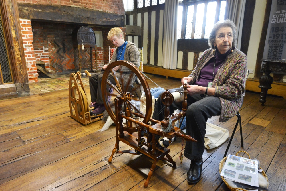 Guildhall in Lavenham, spinning display