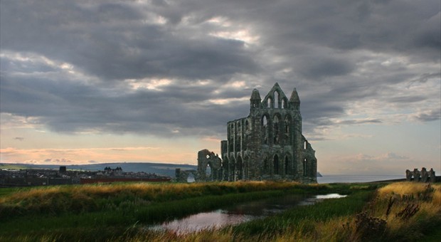 Ancient Abbeys & Cathedrals Ancient Abbeys & Cathedrals