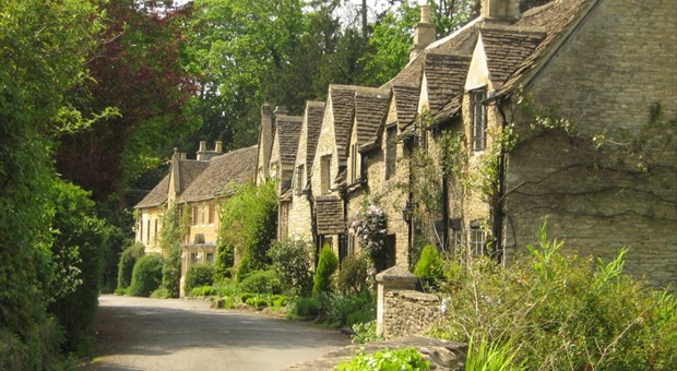 The picture perfect Cotswolds.. The picture perfect Cotswolds..