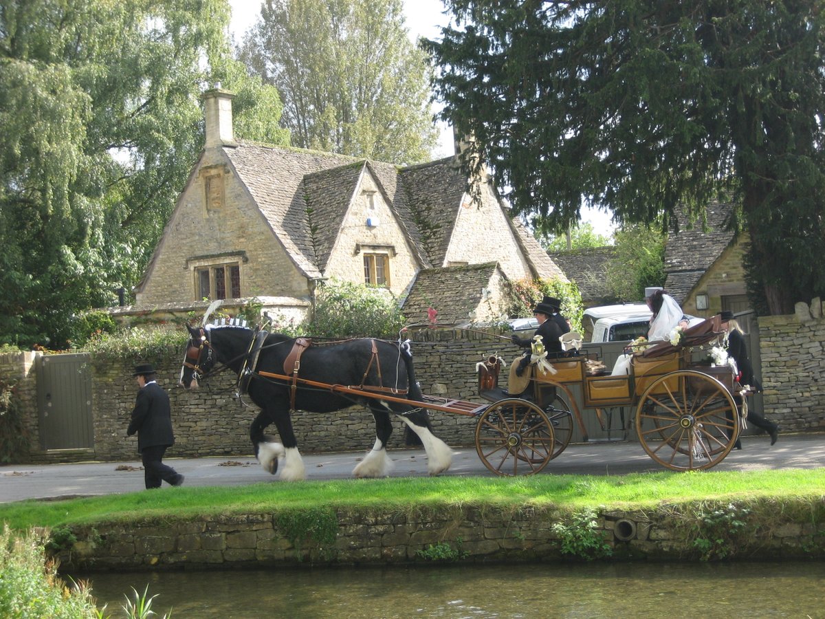 Lower Slaughter-a wedding