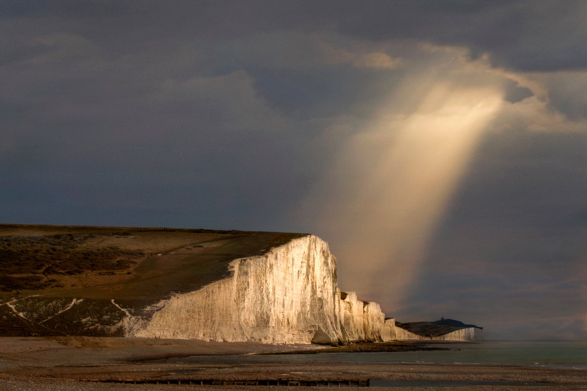 Evening rays over the Seven Sisters