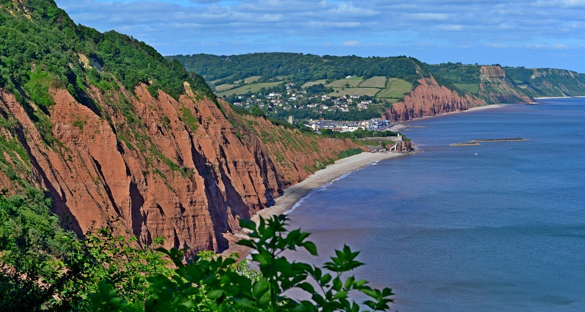 "Sidmouth from High Peak" by Mobscooter at