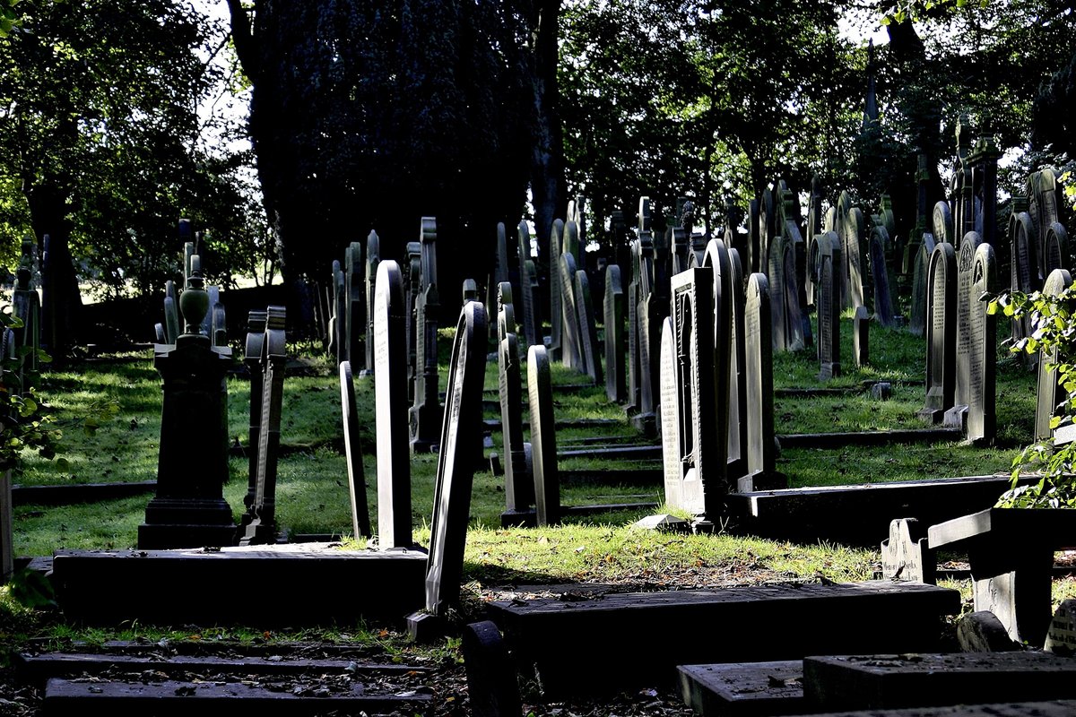 Graveyard Hawes