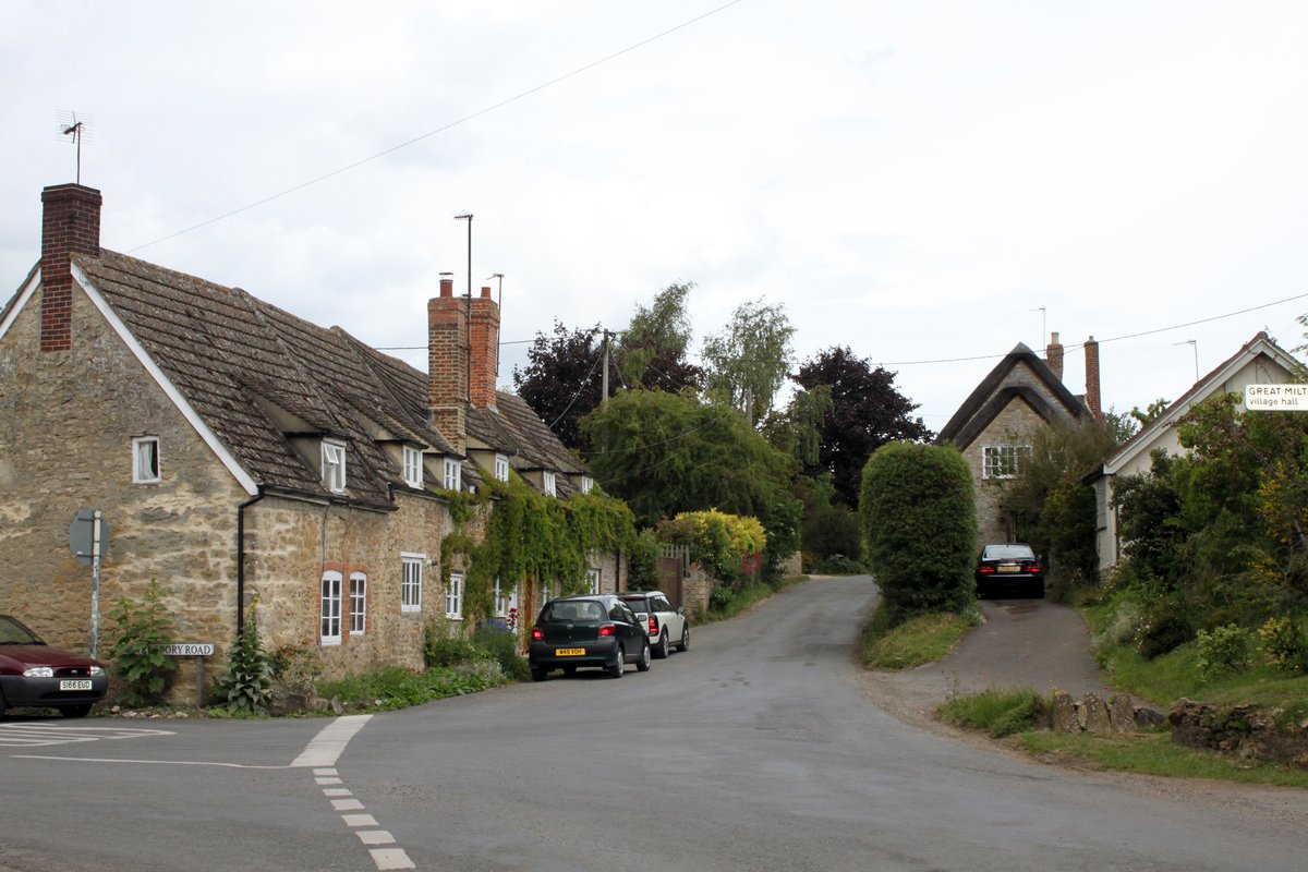 Thame Road, Great Haseley