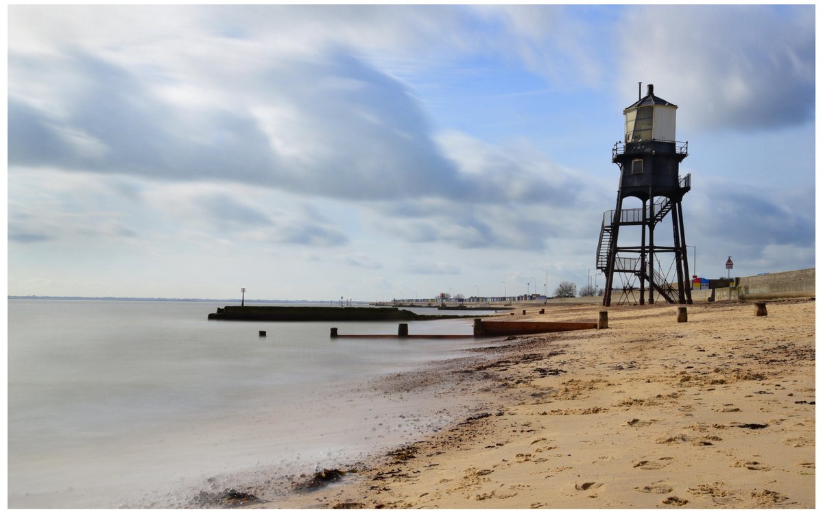 Dovercourt beach lighthouse
