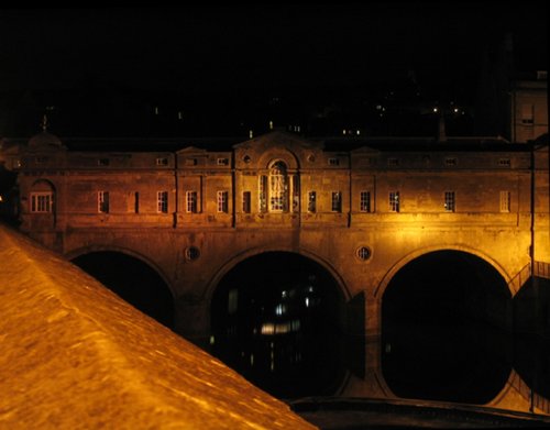 Pulteney Bridge at night