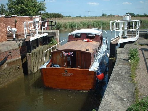 beverley beck lock gates