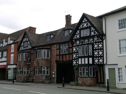 The White Swan Inn, Henley-in-Arden. 24 July 04
