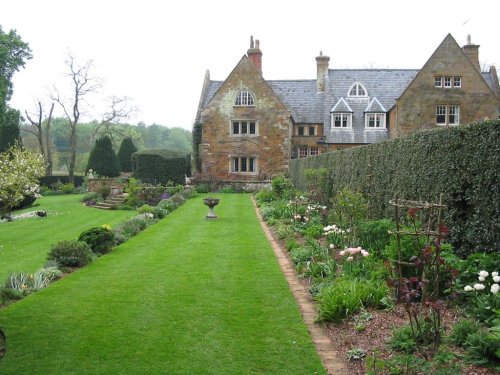Coton Manor