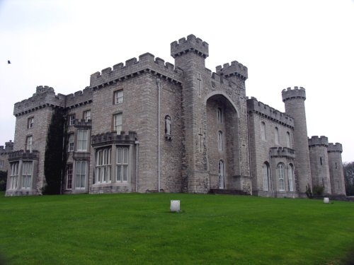 Bodelwyddan Castle