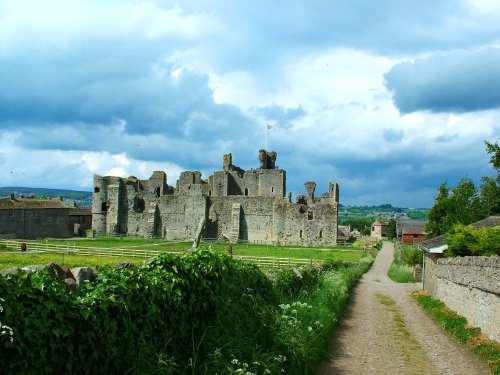 Middleham Castle, Yorkshire dales