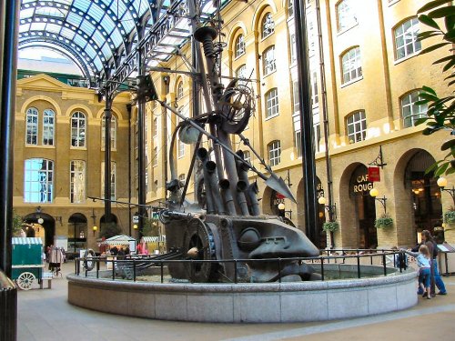Hays Galleria, London.