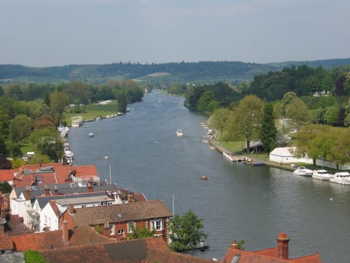 Henley on Thames. View downstream from tower of St. Mary's church