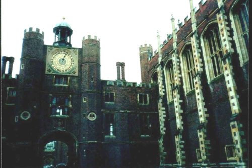 Hampton Court Palace & Gardens