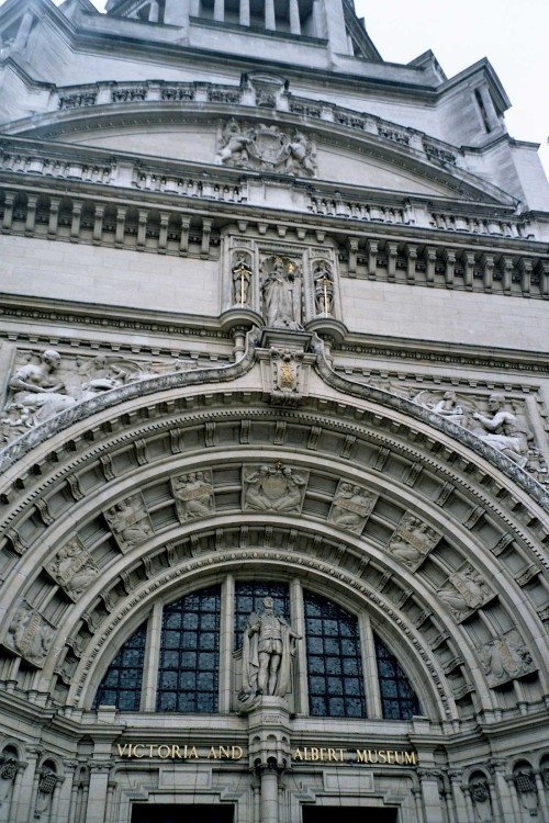 Victoria and Albert Museum