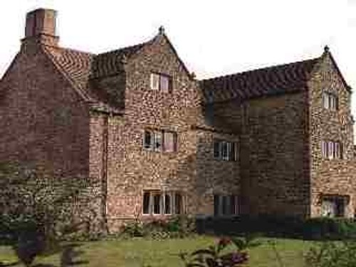 Another view of Yarnton Manor...