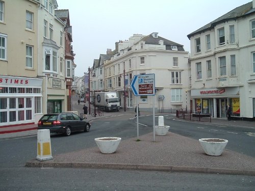 Cilla Square - Seaton, Devon