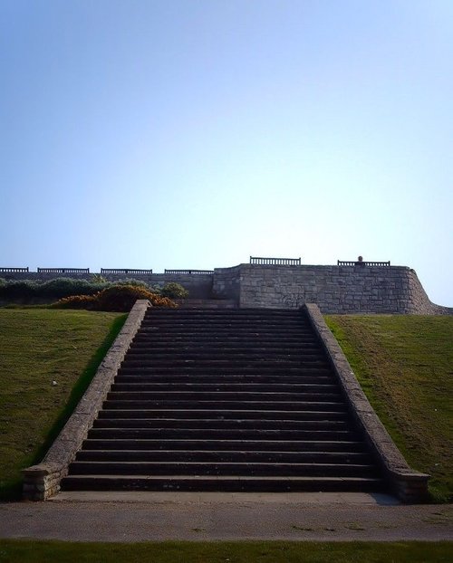 Steps up the defensive walls by Castle Field. -  - Taken:  11th May 2006