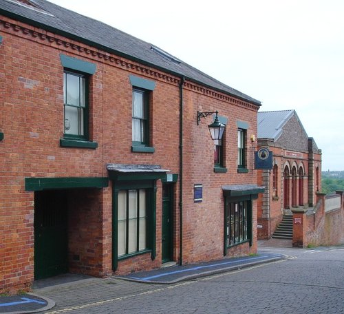 Author D H Lawrence was born here in Eastwood, Nottinghamshire, on 11th September 1885.