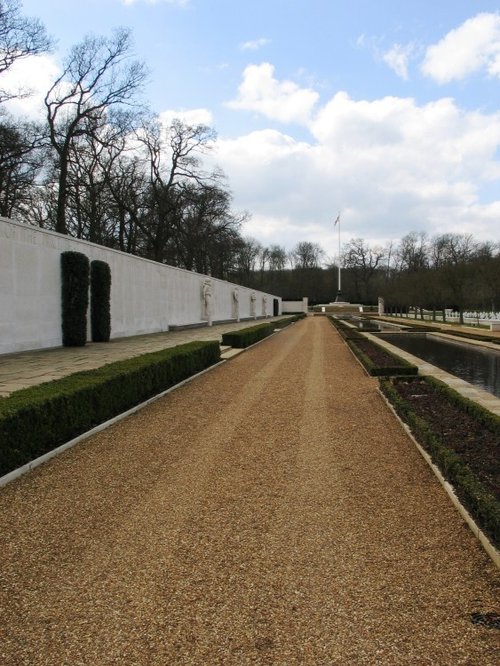 Cambridge American Military Cemetery & Memorial