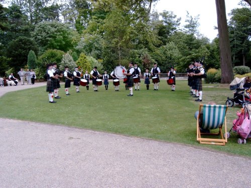 City of Bradford Pipe Band and Dancers at Sewerby Hall July 9th 2006