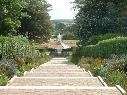 Barrow Park Bandstand + Steps to fountain