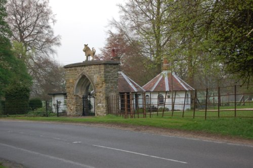 A view of the old Gate House at the old deer park between Revesby and Horncastle, Lincolnshire