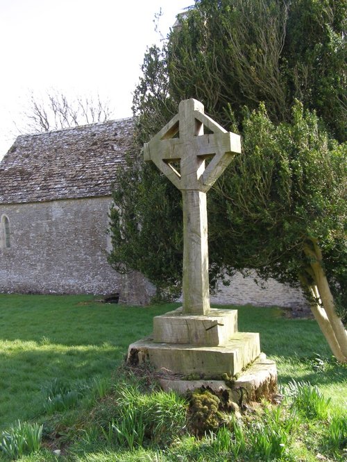 Ampney Crucis